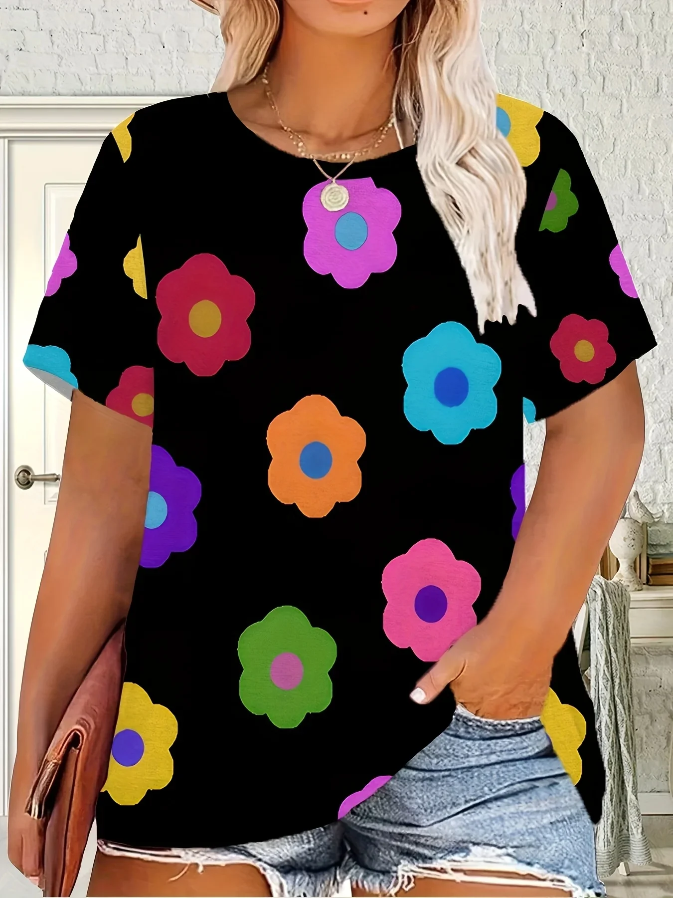 

Summer 25 Women Plus Size 3D Printed T-shirt Elegant Casual Women Sports Casual T-shirt Quick Drying Breathable and Comfortable