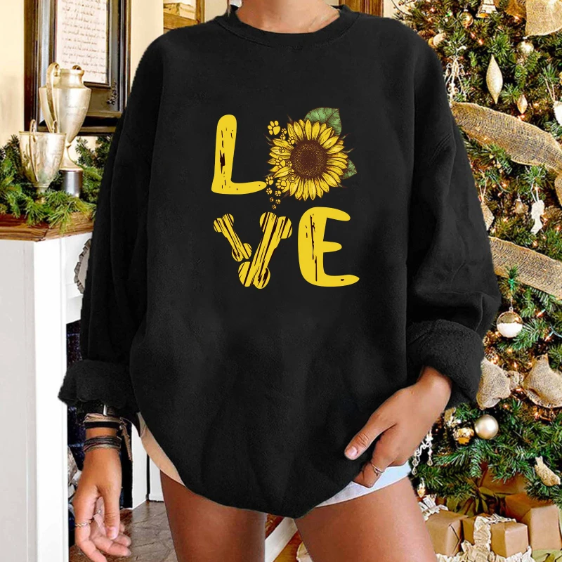 A Leopard Print Heart LOVE Letter Printed Pattern Women's Round-neck Pullover Hoodie, Valentine's Day Top Base Layer Sweatshirt