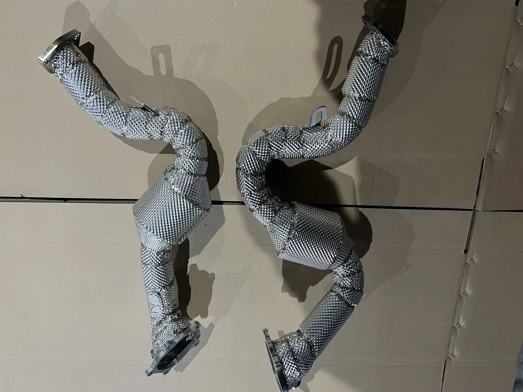ACE Perfect Fit Auspuffkrümmer SUS304 Leistungssystem mit Katalysator für Audi S6 S7 RS6 RS7 C7 A8 S8 D4 4.0T Downpipe – Detail 10