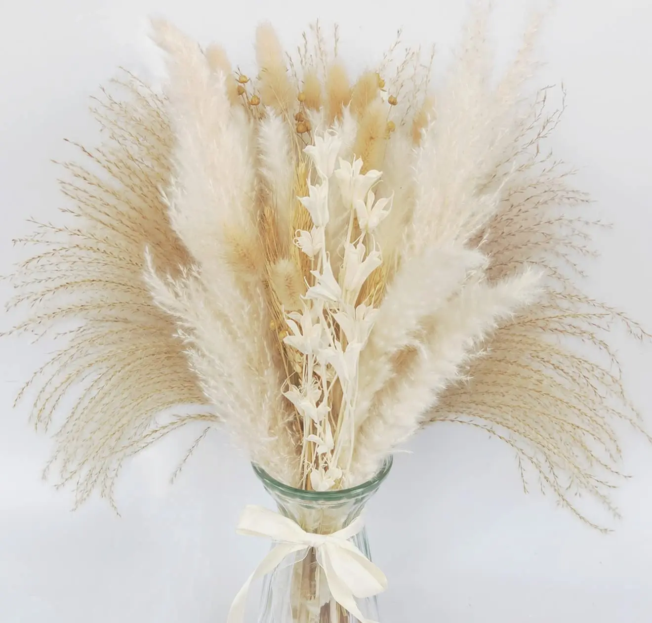 

80 Pieces Natural Pampas Grass Boho Style for Table Party Farmhouse Garden Home Decor Wedding Graduation Season Arrangements