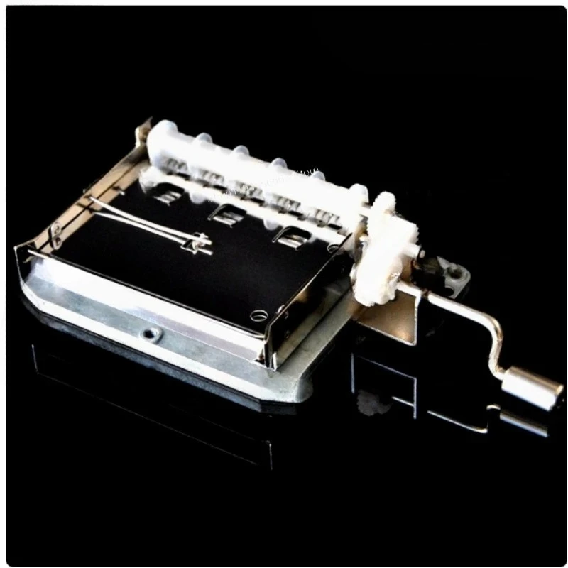 30-note Tapes Hand Crank Music Mechanical Musical Box with Hole Puncher 3 Strips Tapes Creative DIY Wooden Music Box new year