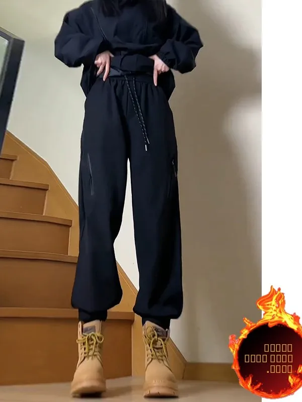 

American Sle Fce Lined Winter Work Trousers for Men with Large Yellow Boots Northeast Cold Resistant below 40 Deees