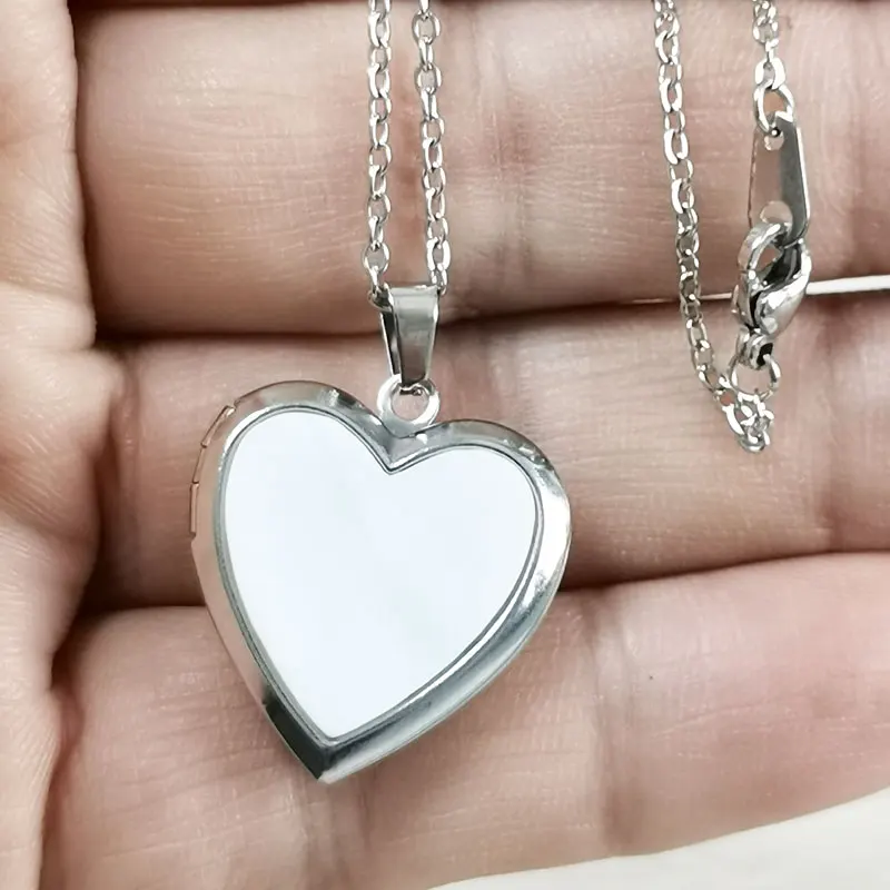 1pc Glossy Heart Pendant Necklace Love Heart Real Shell Charms Floating Locket Necklaces Women Men Fashion Memorial Jewelry