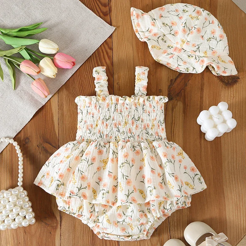 

Новый летний комбинезон для малышей и девочек 2026 года + шляпка, без рукавов, хлопковый, с принтом, для новорожденных девочек, 0-24 месяца, детская одежда