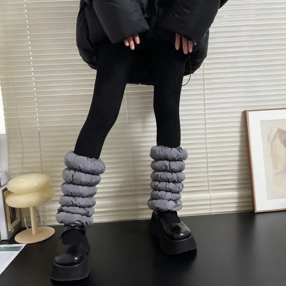 JK Thickened Down Cotton Leg Warmers Fluffy Solid Color Loose Socks Foot Cover Warm Wind Protection Boots Cover Women
