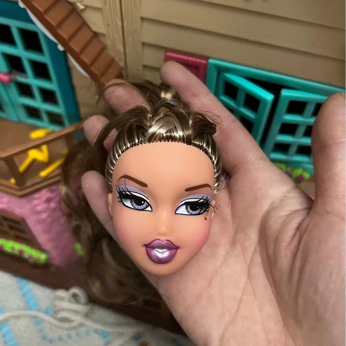 Anime Kawaii Bratz Bates parti di ricambio testa con capelli Cartoon Cute JADE CLOE Model Bulk Cargo Accessory Toy regali fai da te