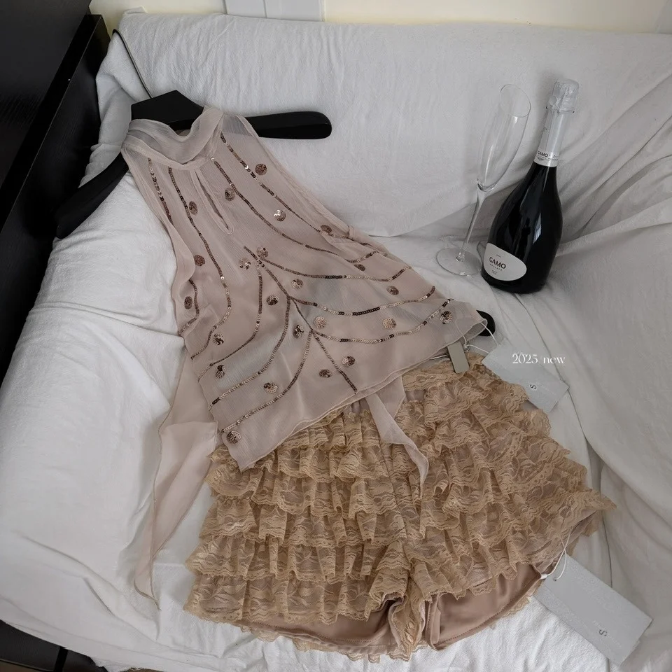 

Ele Summer Outfit for Women with Heavy Work Sequin Ne Hanging Svel Me Top And High Waist Lace Puffy orts