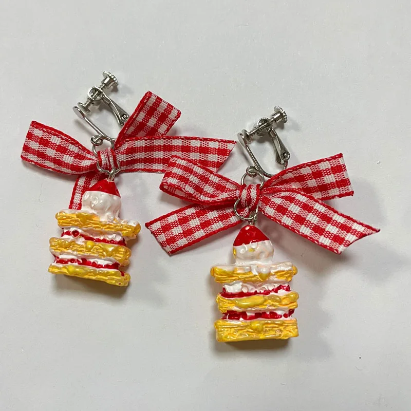 Korean Resin Strawberry Bowknot Clip on Earrings No Piercing for Women Food Simulated Fruit Cup Cake Ear Clips Earrings Jewelry