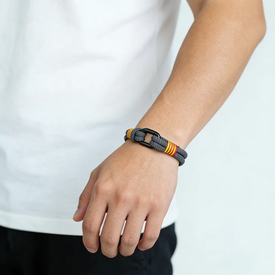 Classic Grade A Nylon Rope Bracelet Men Handmade Weaven Easy Clasp Bilayer Luck Wristband Valentine Day Perfect Gift For Husband