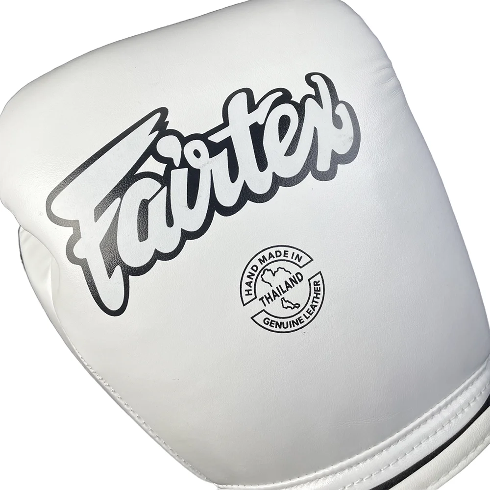 قفازات ملاكمة قابلة للتنفس للرجال والنساء مع دعم فائق للمعصم وامتصاص للصدمات - وسادة تثقيب