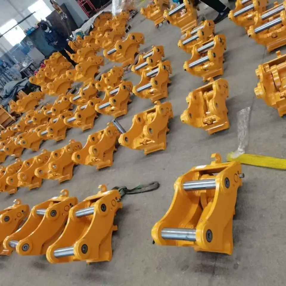Engate de reboque hidráulico dos acessórios da maquinaria de construção mini escavadeira acoplador rápido do balde engate rápido 1.5-45t