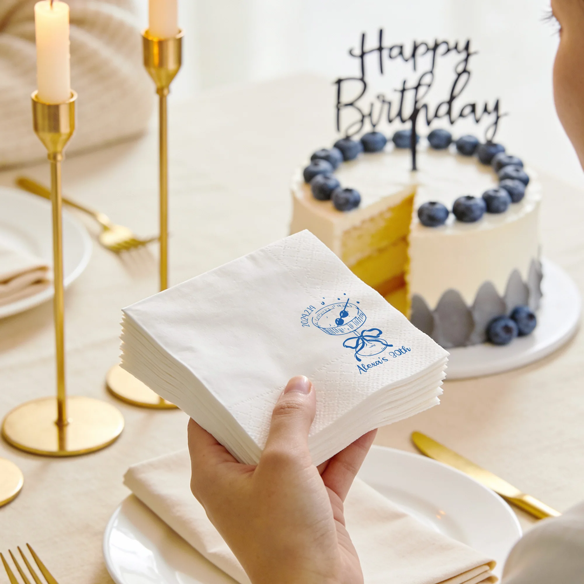 Personalisierte Servietten, 3-lagige, individuell gestaltete Cocktail-Servietten, Partydekoration, Einweg-Papierservietten für Hochzeiten, Brautpartys und Jubiläen. – Detail 5