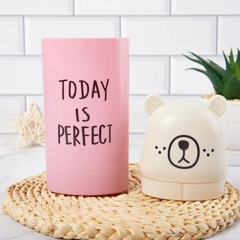 1Pc Cartoon Bear Toothpaste Toothbrush Holder Bathroom Accessories Portable Travel Toothbrush Cover Cup Bathroom Organizer