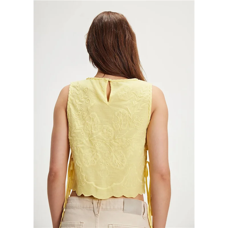 

Tank Tops For Women Y2K Sleeveless Square Neck Tie Up Cropped Vest Summer Chic Going Out Blouse