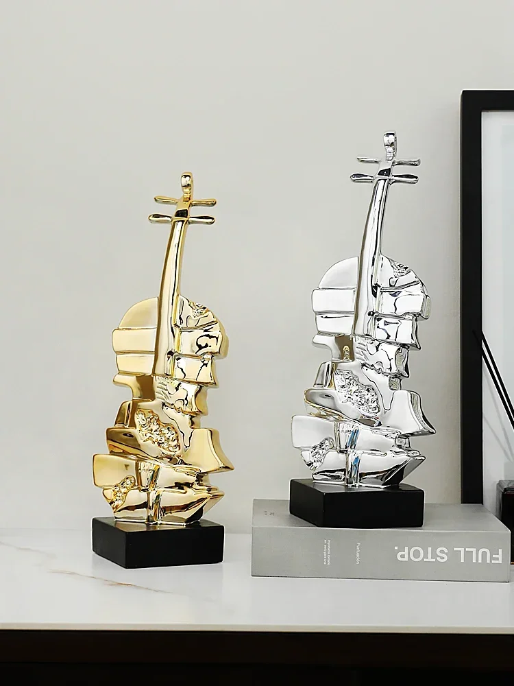 Creative violin ornaments, light luxury, high-end handicrafts, wine cabinet decorations, study office, desktop decorations