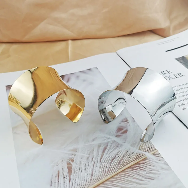 Exaggerated Wide Open Metal Bracelet Mirror Surface High Quality Fashion Dance Style Versatile Smooth Face Bracelet for Women