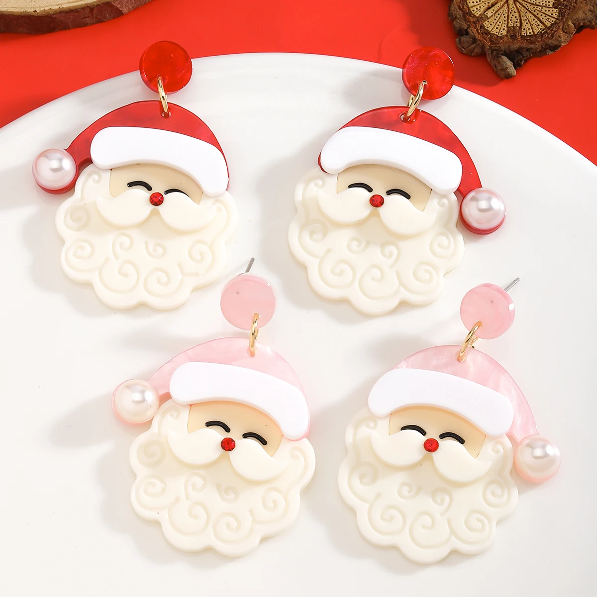 Dvacaman Cute Santa Claus Acrylic Earrings,Festival Holiday Party Women Accessories Perfect Christmas Gift for Lover and Friends