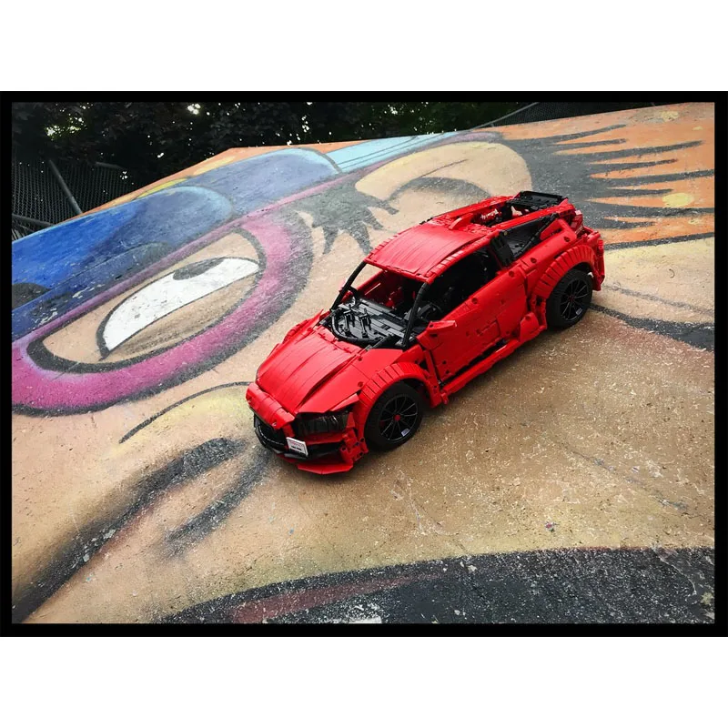 

MOC-32829Electric RC Red New Sport Supercar Racing Blocks Model3386PartsMOC Creative Boys Kids Birthday Building Blocks Toy Gift