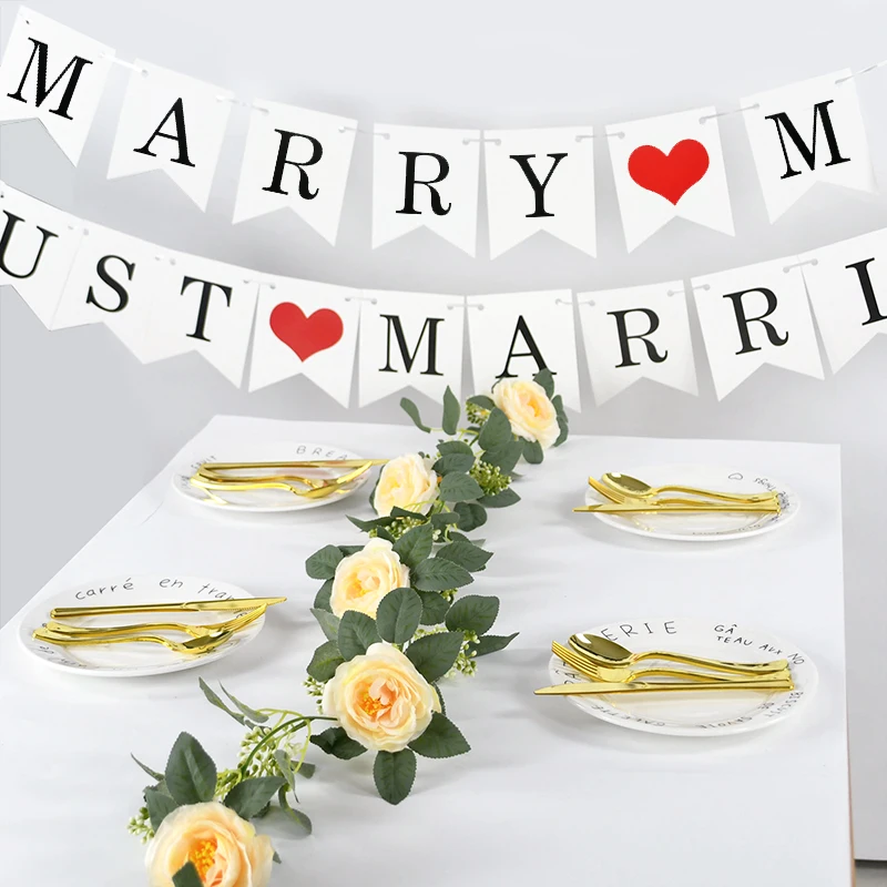 

Vintage Wedding Just Married Bunting Banner Bridal Shower Photo Booth Props Rustic Wedding Party Decor Make a Proposal Banner