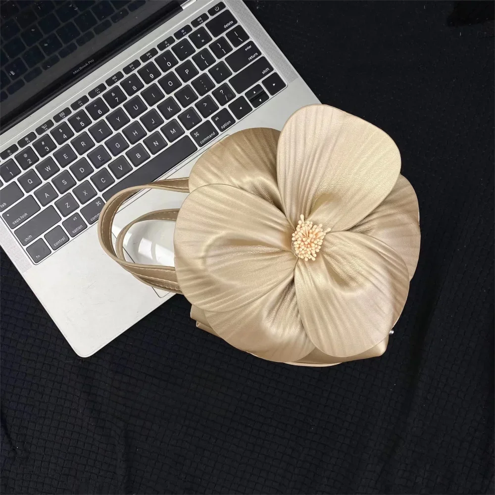 Innovative Chinese-Style Floral Bucket Bag Flower Drawstring Mini Tote Bag French Luxury Designer Handbags Women view 3