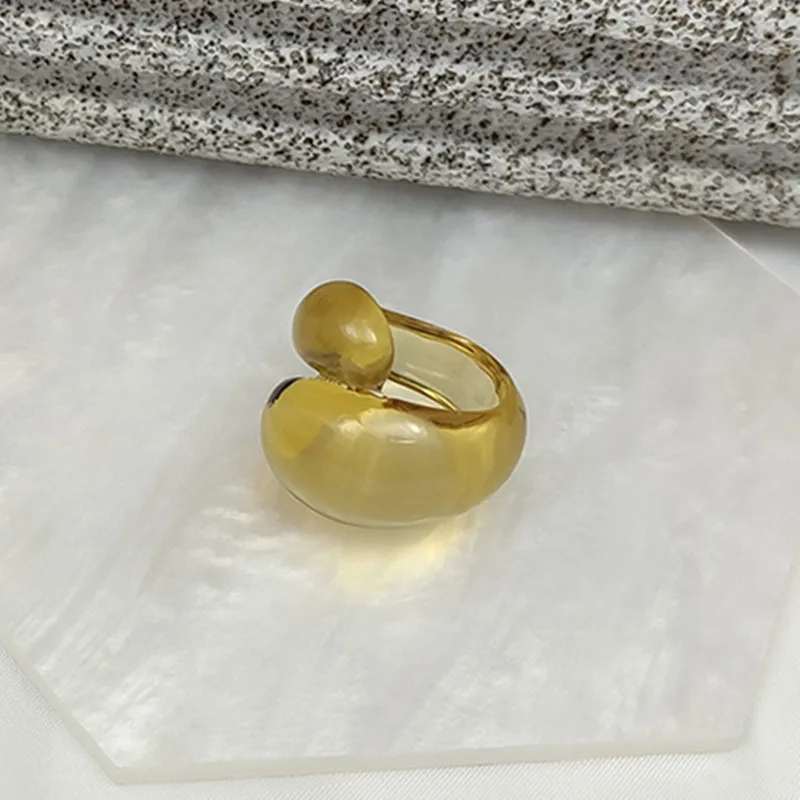 Fashion Clear Serpentine Crystal Drip Ring for Women Interleaved Shaped Index Finger Acrylic Resin Ring R06