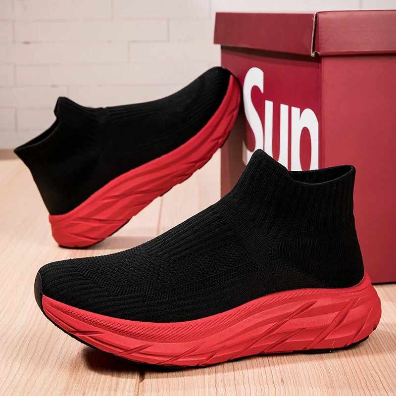 Kadınlar için ayakkabı tasarımcı çorap ayakkabı Tenis çorap Sneakers kaymaz kalın Soled Zapatillas nefes kadın işık Teni lüks ayakkabı
