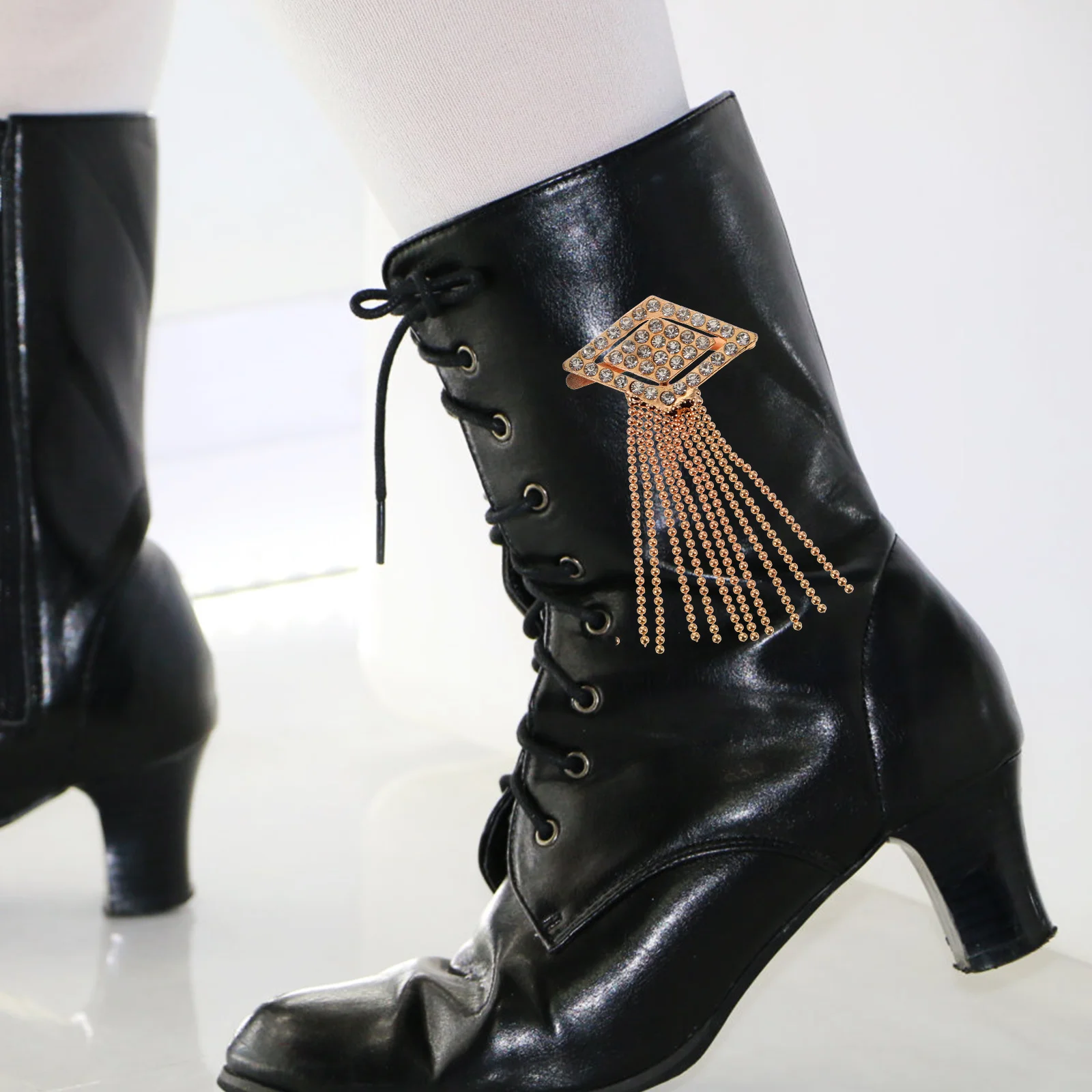 

2Pcs Boot Tassel Shoe Charm Rhinestone Alloy Lightweight Decoration for Boots Shoes Personalized Shoe Tassel Accessories