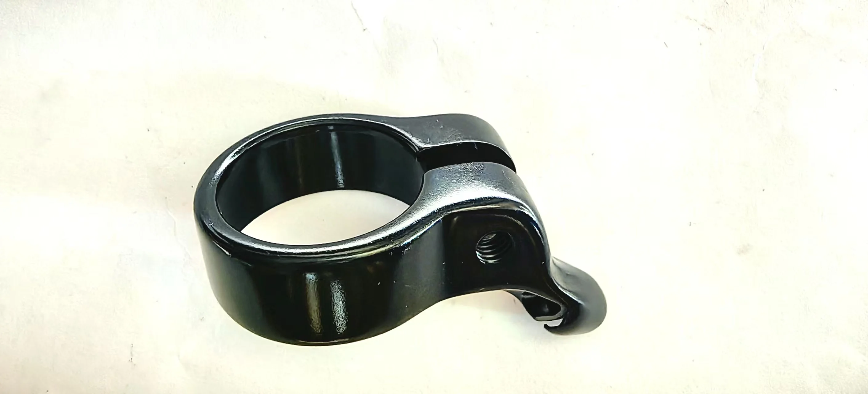 Bicycle Seatpost Clamp 31.8mm with Cable Guide Rear suspension brake seat tube Collar