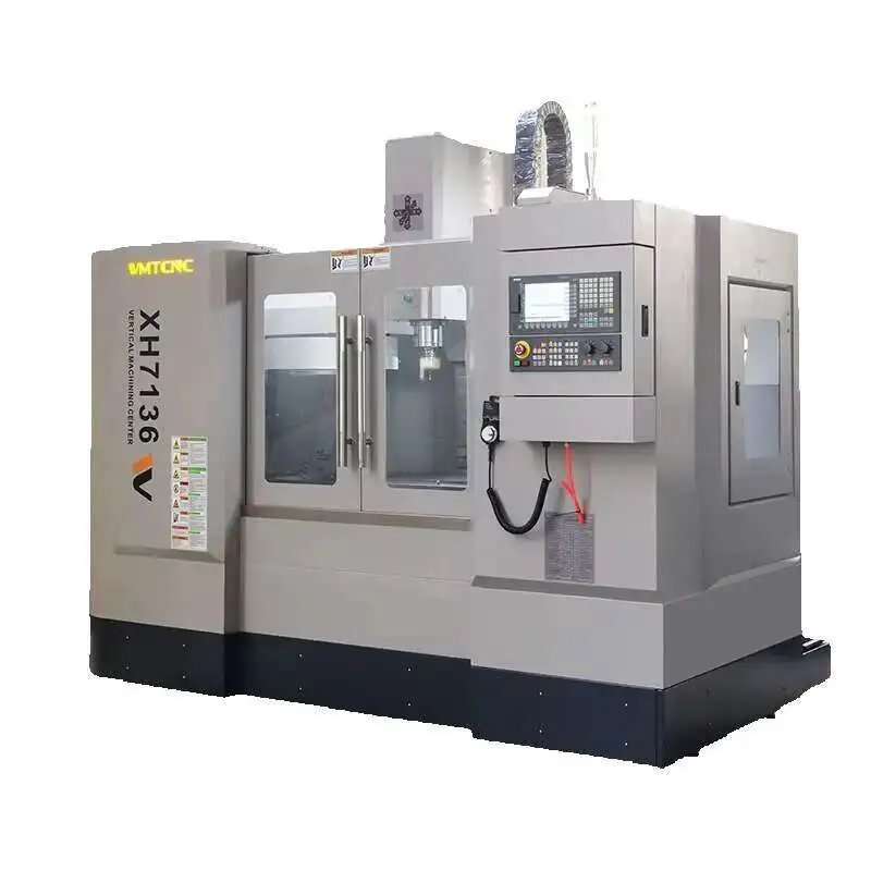 Dostosowana automatyczna wymiana narzędzi Xh7136 3 Cnc Milg Hine do obróbki metali z czwartą osią