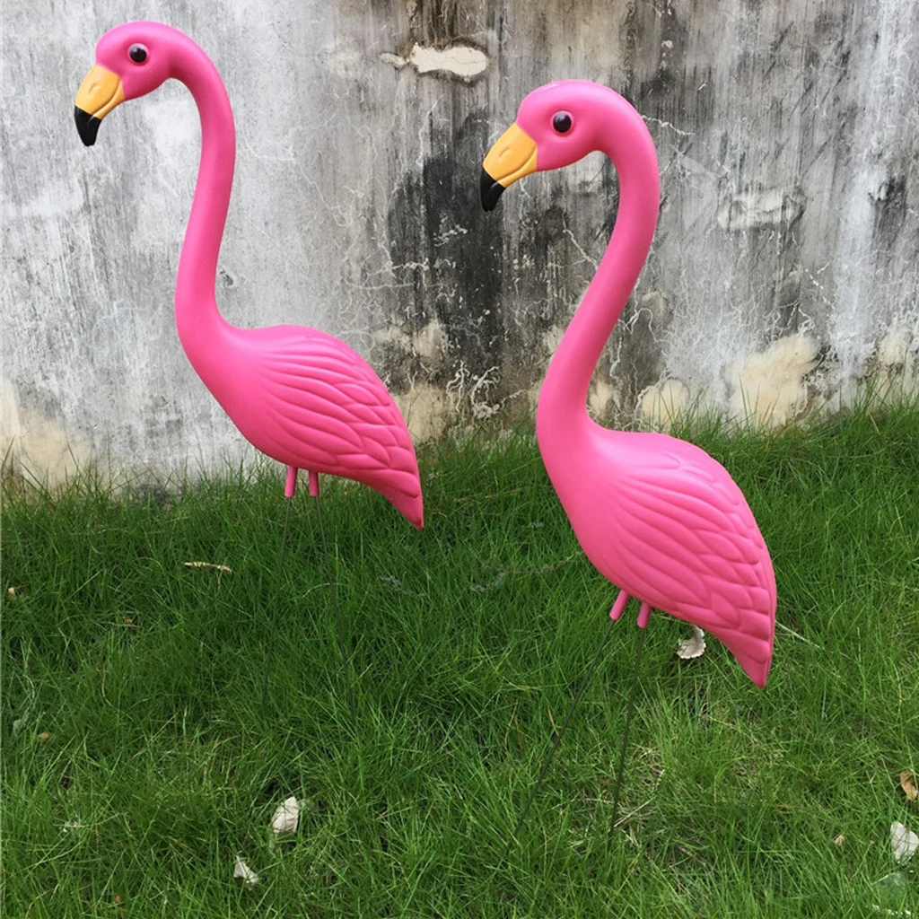 

2Pcs Plastic Lawn Figurine Garden Ornaments Party Grassland Decor