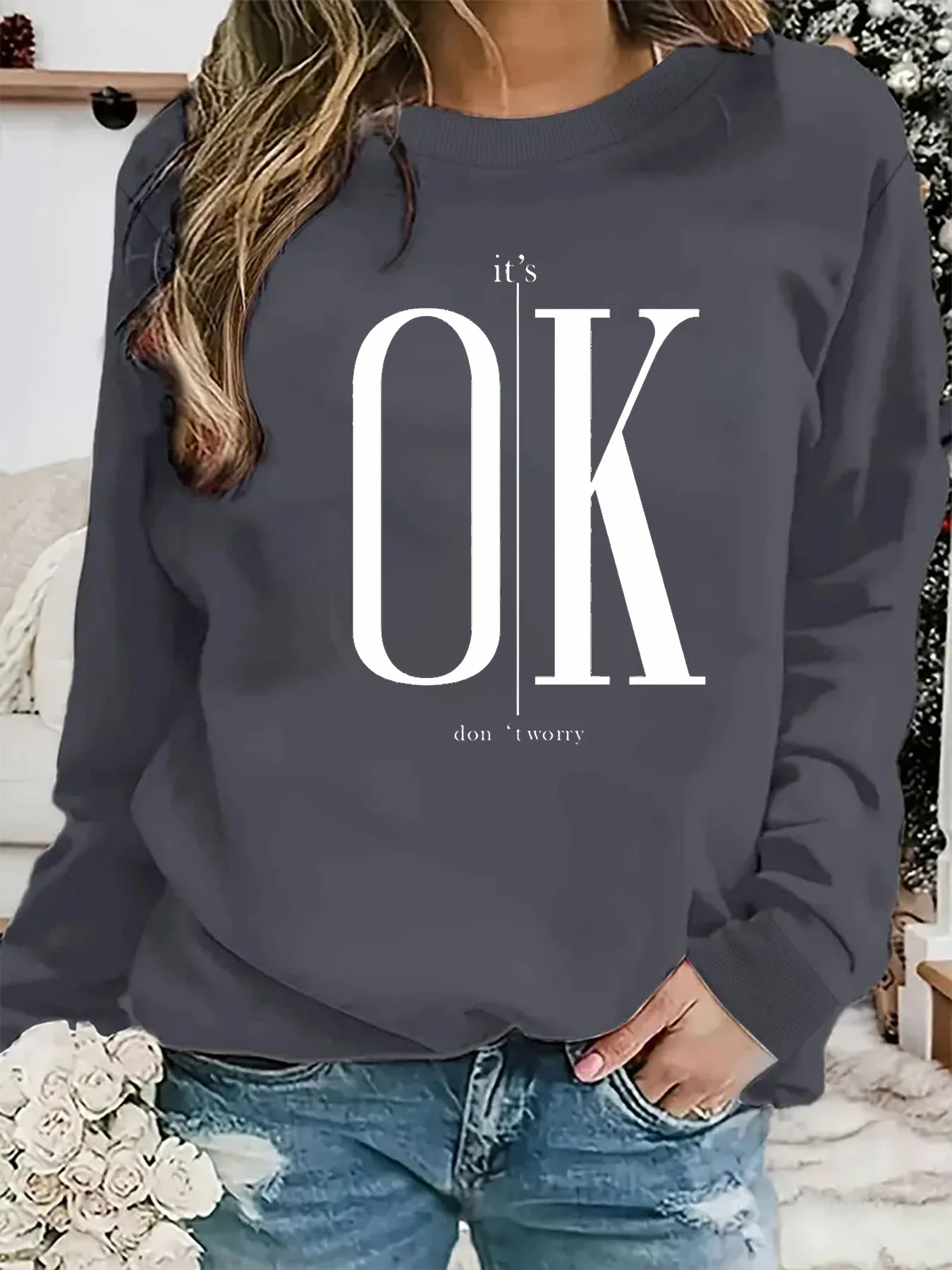 بلوفر نسائي كاجوال للخريف والشتاء فضفاض ومريح ودافئ ومطبوع برقبة دائرية وأكمام طويلة