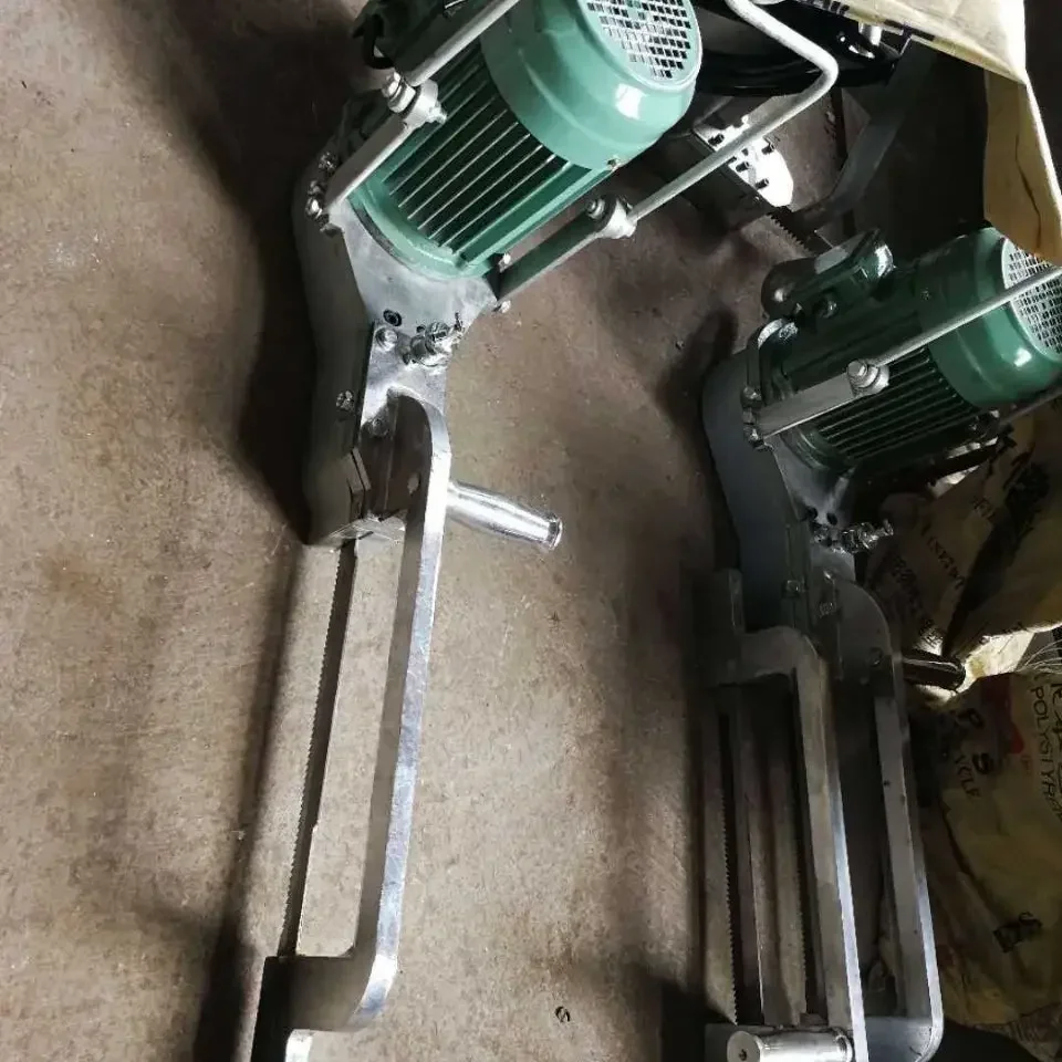 Slaughtering equipment Pig, cattle and sheep processing machinery Reciprocating split half saw