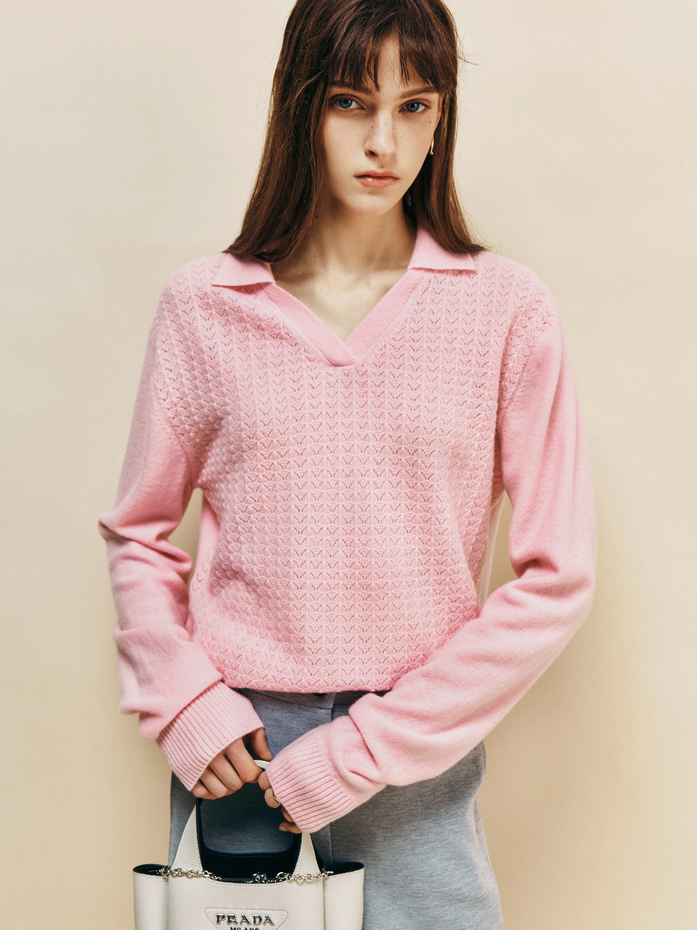 

Pink Dr 00% Wool Long Sve V-Ne Knitted Sweater Hollow out Crochet Top French Sle Loose Fit Skin-friendly Breathable