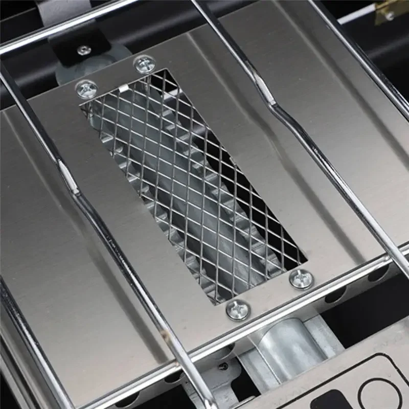 Nuovo barbecue pieghevole fornello a gas campeggio picnic auto gas doppio occhio tre teste antivento fornello per auto picnic all'aperto barbecue