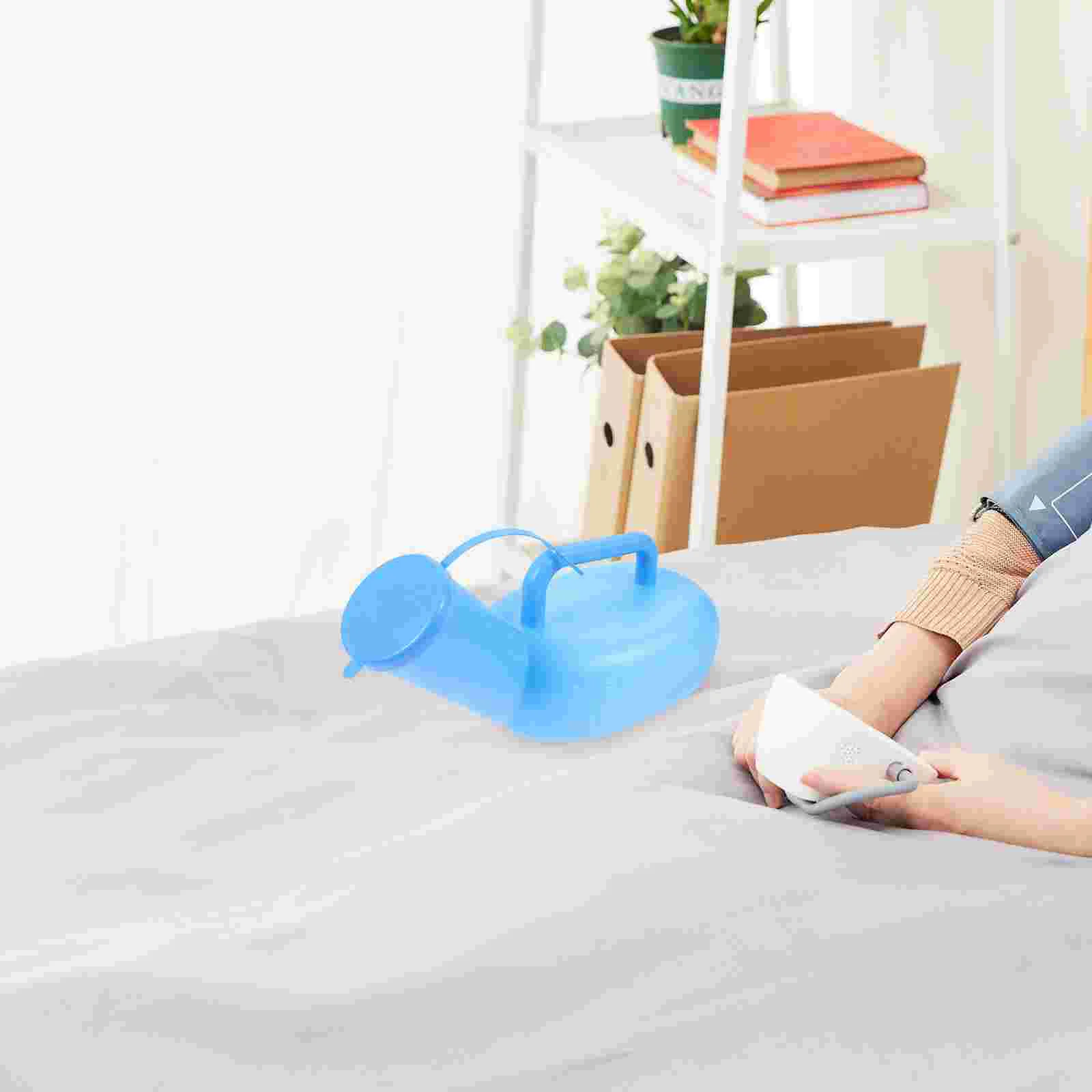 Large Capacity Urinal Outdoor Adult Household Pe Thickened Urine Container Men and Women