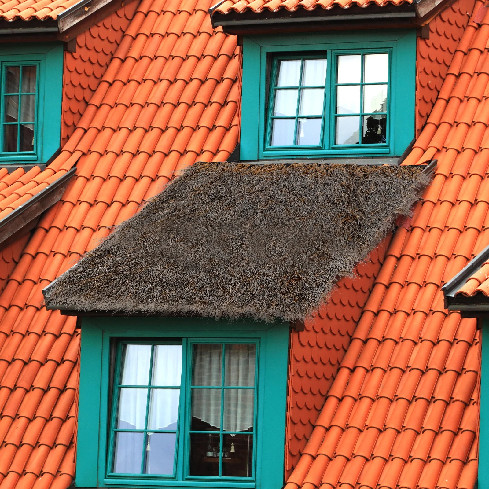 

Simulation Straw Roof Tropical Atmosphere Decorative Gardening Easy to Use and Reliable Artificial Thatch Roofing