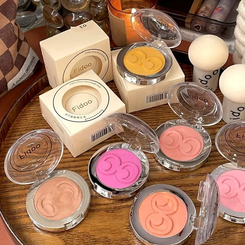 Fidoo Cosmetics Mochi Poke Blush Fango Monocromatico Nebbia morbida Evidenzia Contorno naturale Blush Trucco viso delicato e carino a lunga durata