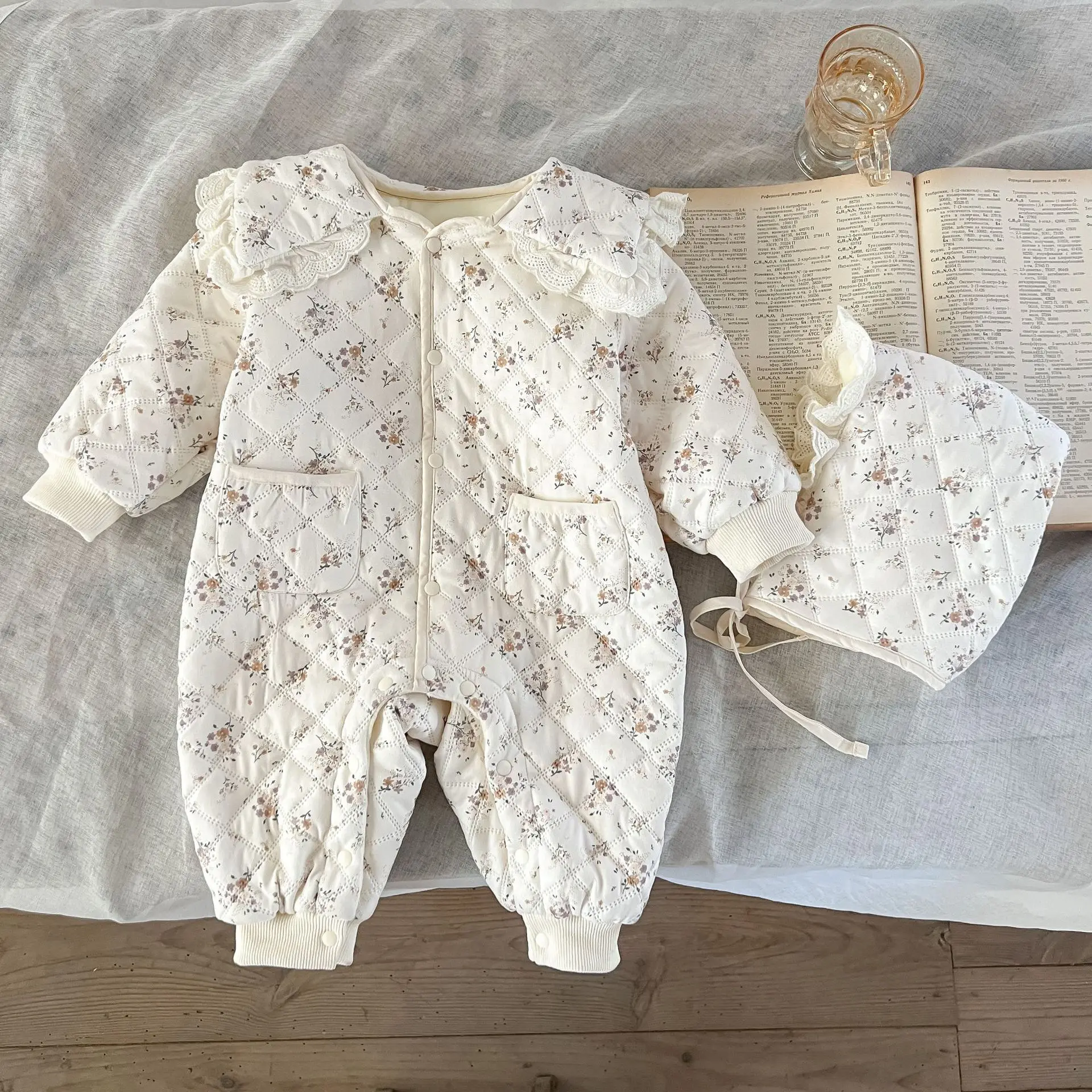 2psc-winter-newborn-infant-baby-girls-flower-romper-hat-lapel-thickening-rompers-kids-onepiece-fashion-baby-clothing