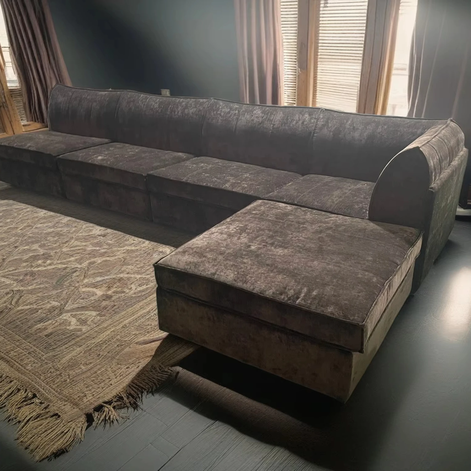 &High-Density Sponge Velvet Modular L-Shape Corner Sofa Set Tufted Reclining Cooling Features for Hotel Living Room for