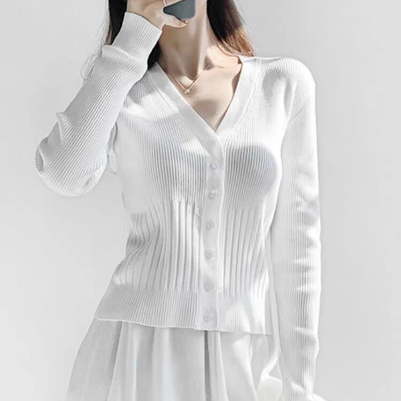 Clothes for Women 2024 Korean Fashion Elegant Single Breasted Knitted Cardigan Y2k Female Casual V Neck Long Sleeve Slim Sweater