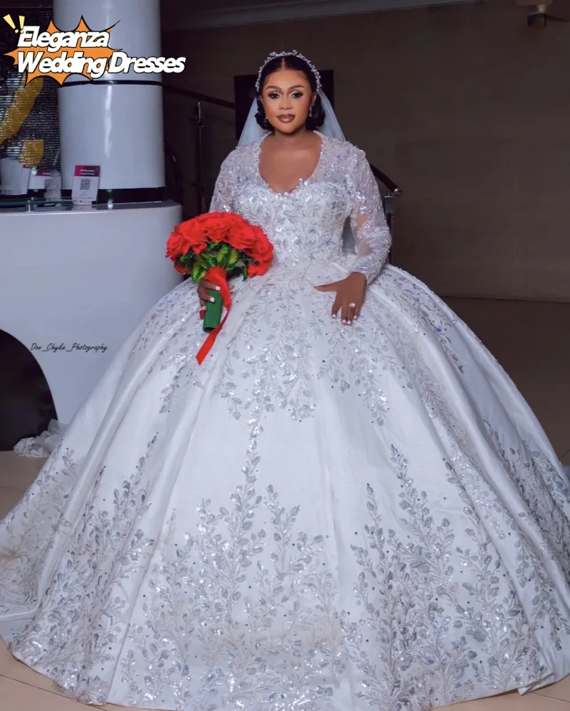 Customized Luxury  2025 Plus Size Ball Gowns Lace Sequined Wedding Dress V Neck Long Sleeve Bridal Dress Beaded Vestido de novia