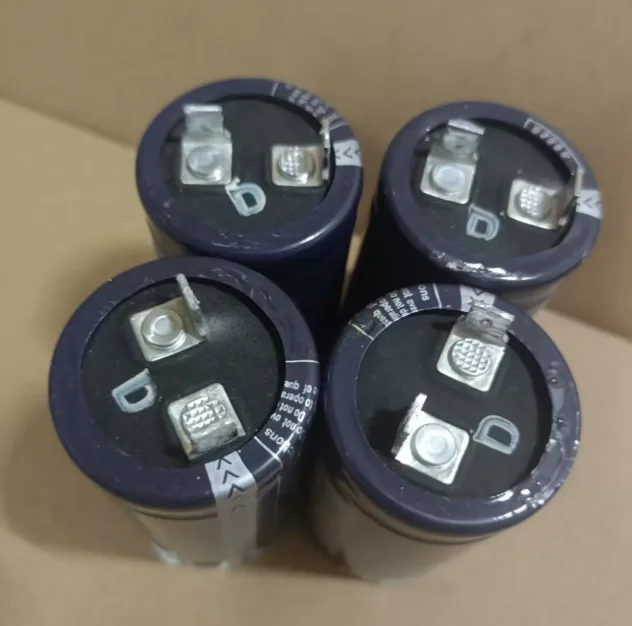 1PCS 2.8V 350F Super Farad Capacitor Capacitor Automobile Rectifier uesd