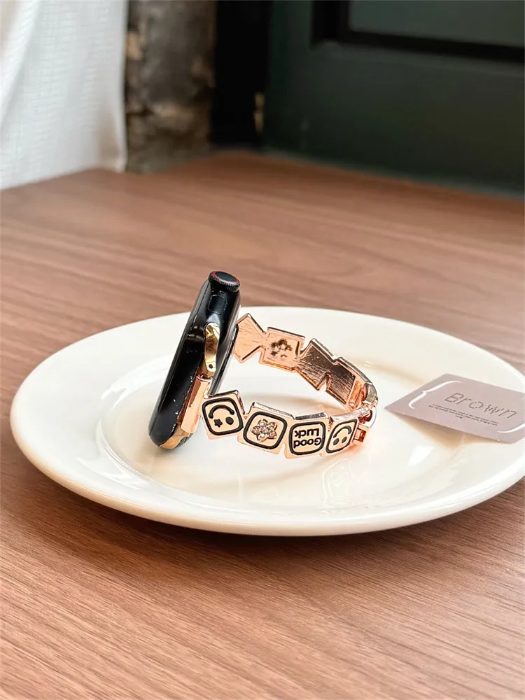 

Metal smiley face compatible iWatch strap 38mm 40mm 41mm 42mm 44mm 45mm 49mm fashionable strap