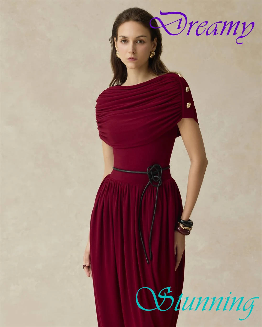 تخصيص رشيقة جيرسي مساء اللباس حساسة قارب الرقبة المشاهير العباءات مزاجه قصيرة الأكمام فساتين المناسبات الخاصة