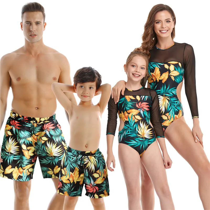 

Printed Swimsuit Mum&Me Father And Son