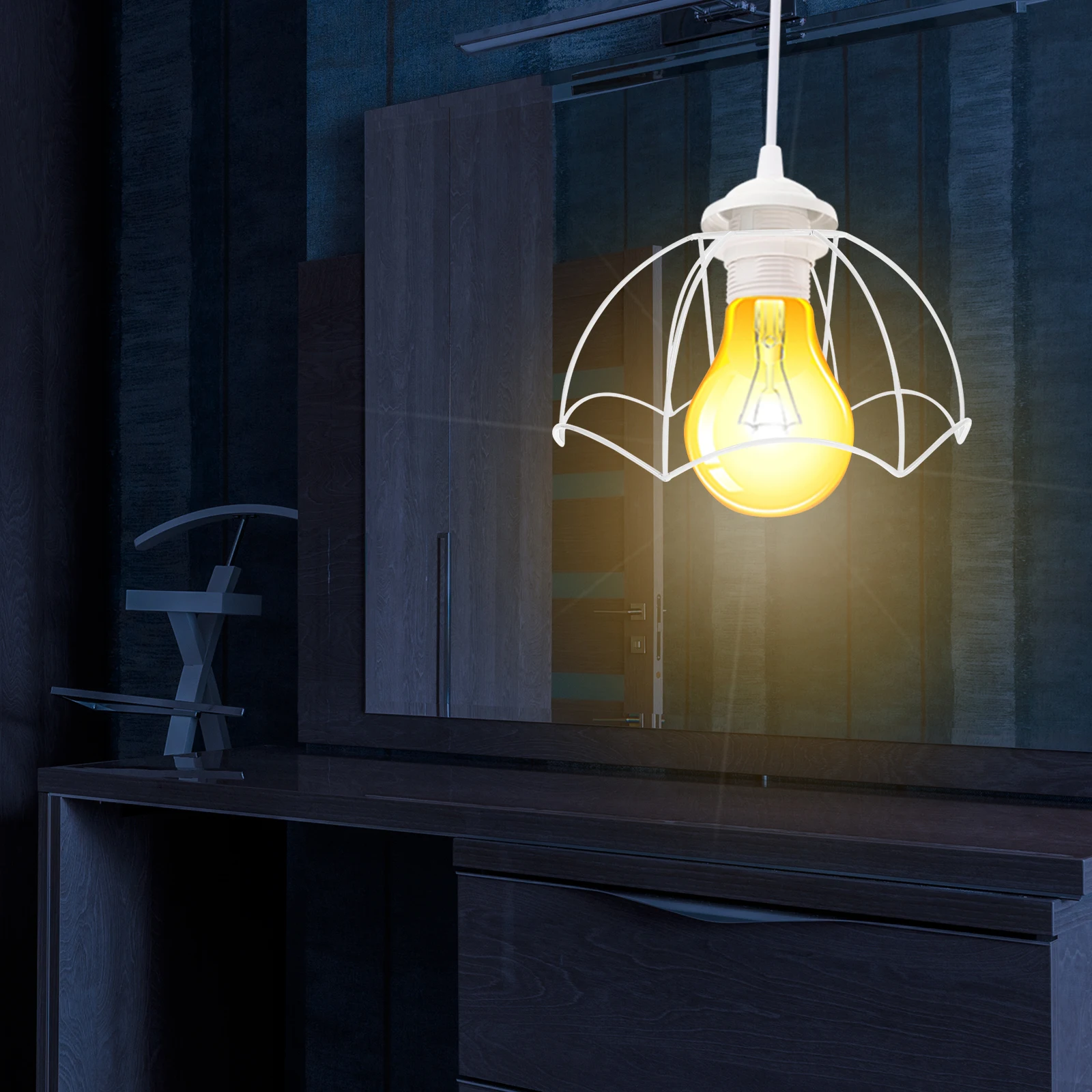 

Creative Table Lamp Shade Frame Iron DIY Lampshade Bracket Stable Desk Light Cover Rack Compatible with E27 Lamps