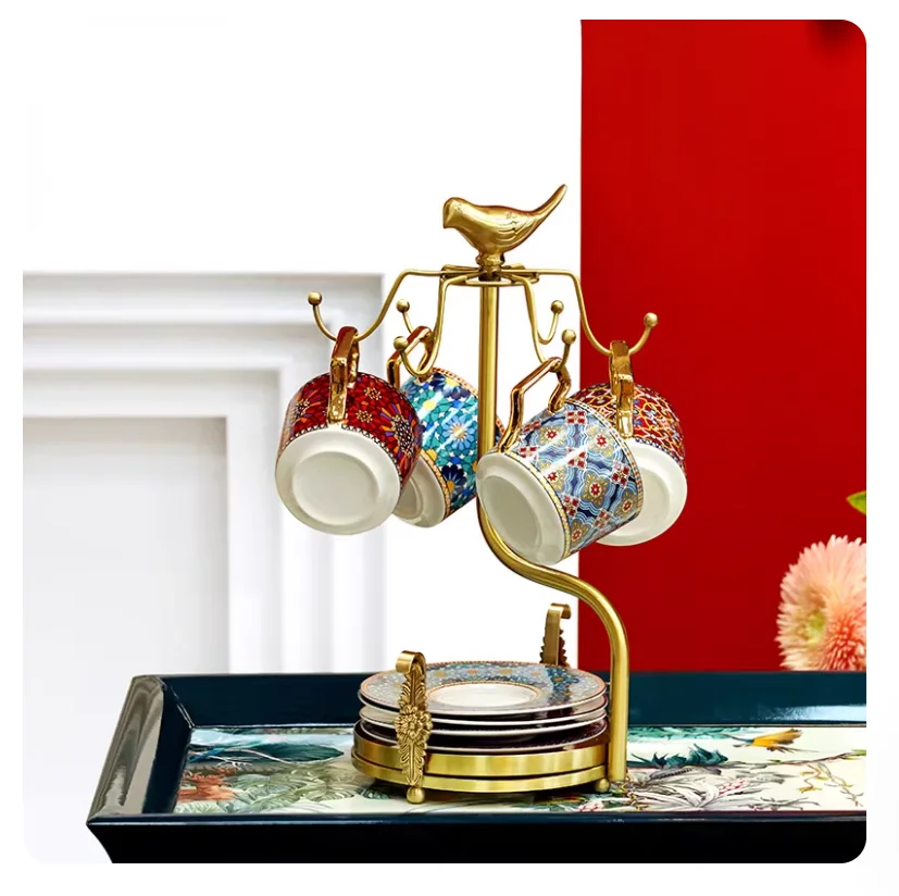 Venda quente rack de copo de café europeu luxo bronze casa copos e pires rack armazenamento sala estar mesa jantar rack copo