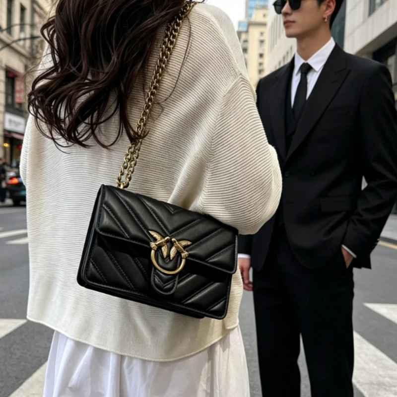 Vintage Fashionable Diaper Bag Letter Logo Solid Color For Ladies Luxury Shopper Crossbody Famous Designer Bag