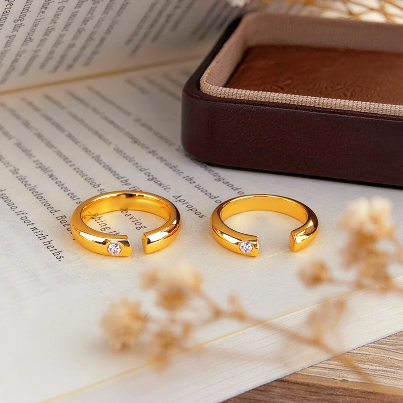 Sand gold in the ancient style of simple circle loach back open zircon ring women light luxury all kinds of senior sense9999gold