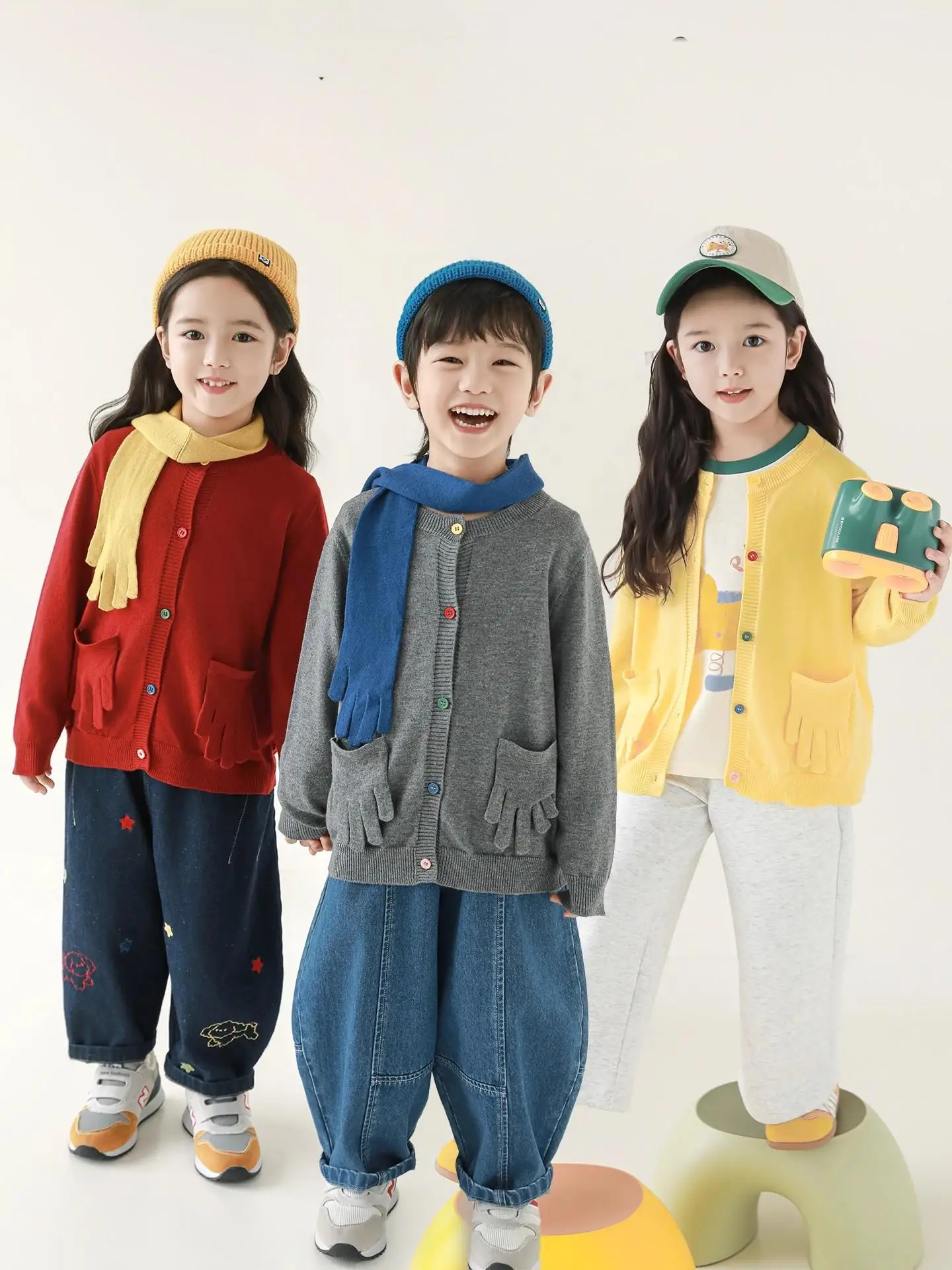 

Очаровательный осенний вязаный кардиган из смесовой шерсти для девочек — теплый, мягкий, дышащий, с 3D карманами